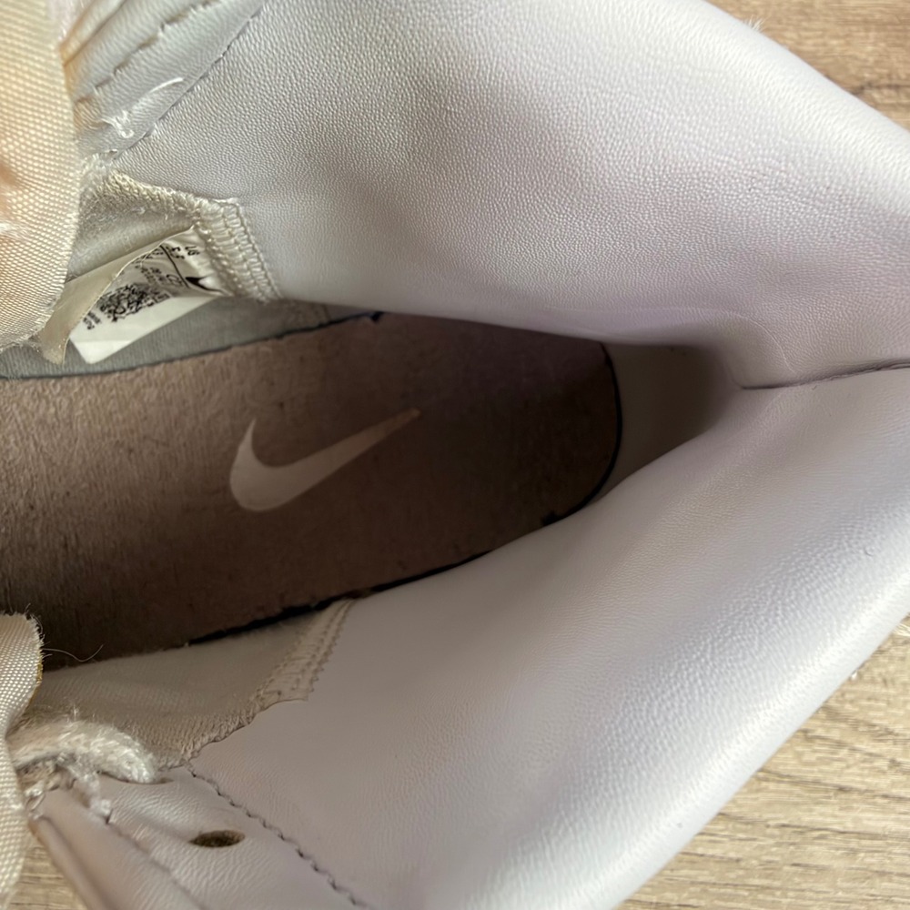 Nike Blazer Mid 77 High Top Rose Gold White Kids 5.5Y - Picture 6 of 7